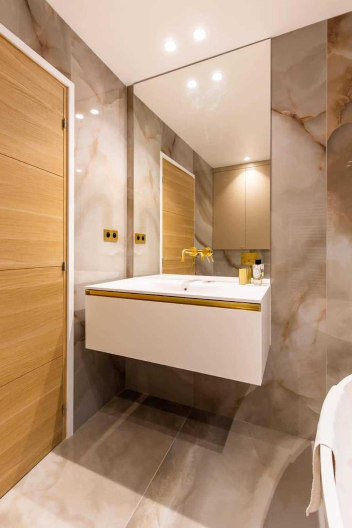 Appartamento Newly Rebuilt By Architect - Center Of